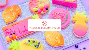 Free £5 Gift Card with Orders Over £30 at The Cake Decorating Company