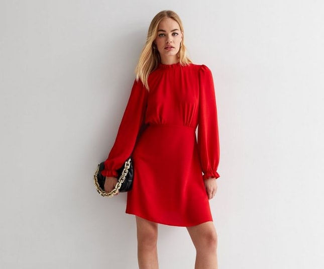 Balloon sleeve dress | 10 casual work Christmas party outfits